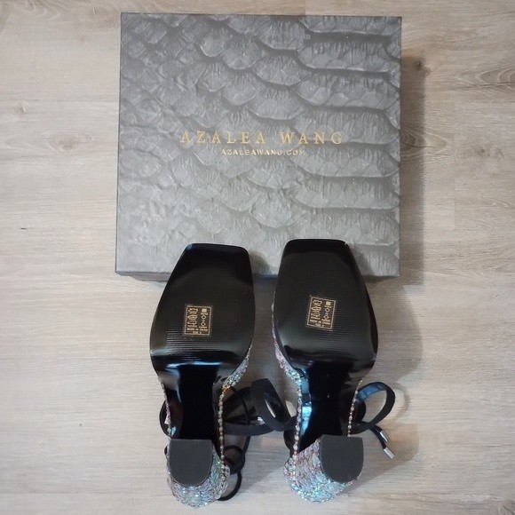 NIB Azalea Wang Brit Square Toe Strappy Platform Heel - Picture 4 of 16